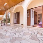 Carpe Diem By Interhome Apartamento Trogir