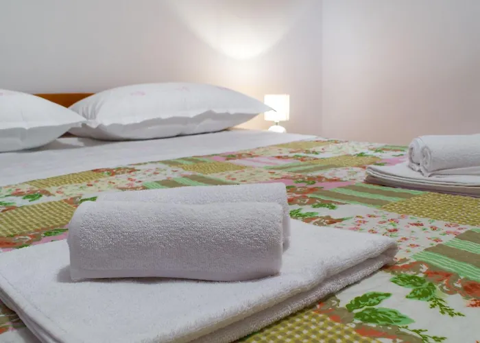 Apartment Carpe Diem By Interhome Trogir