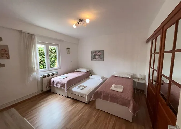 Carpe Diem By Interhome Apartment Trogir